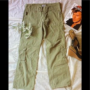 •VENUS Olive Green Cargo Pants